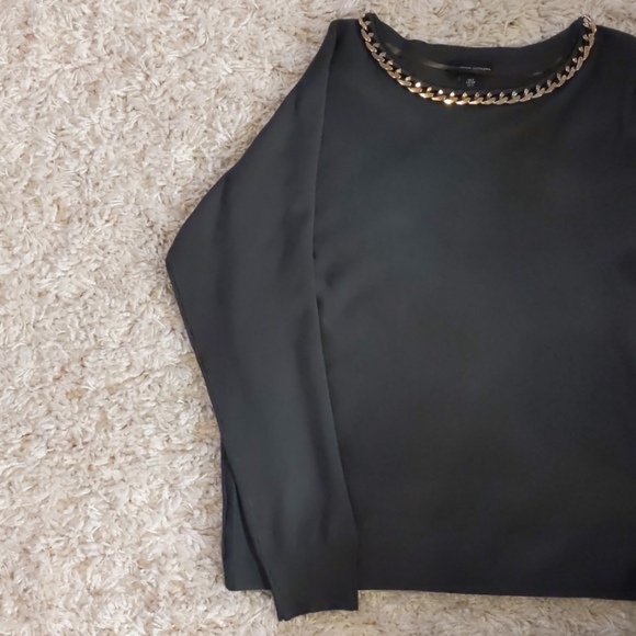 Sweater - Picture 3 of 3